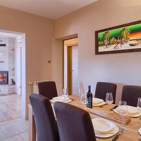 Fran Apartament